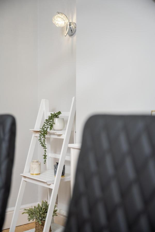 Mulberry House - Luxurious And Modern 4-Bed In Solihull Near Nec,Jlr, Airport, Resorts World, Hs2 Exteriér fotografie