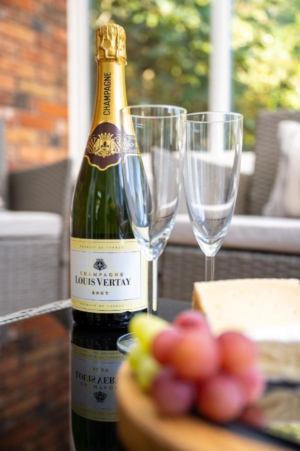 Mulberry House - Luxurious And Modern 4-Bed In Solihull Near Nec,Jlr, Airport, Resorts World, Hs2 Exteriér fotografie